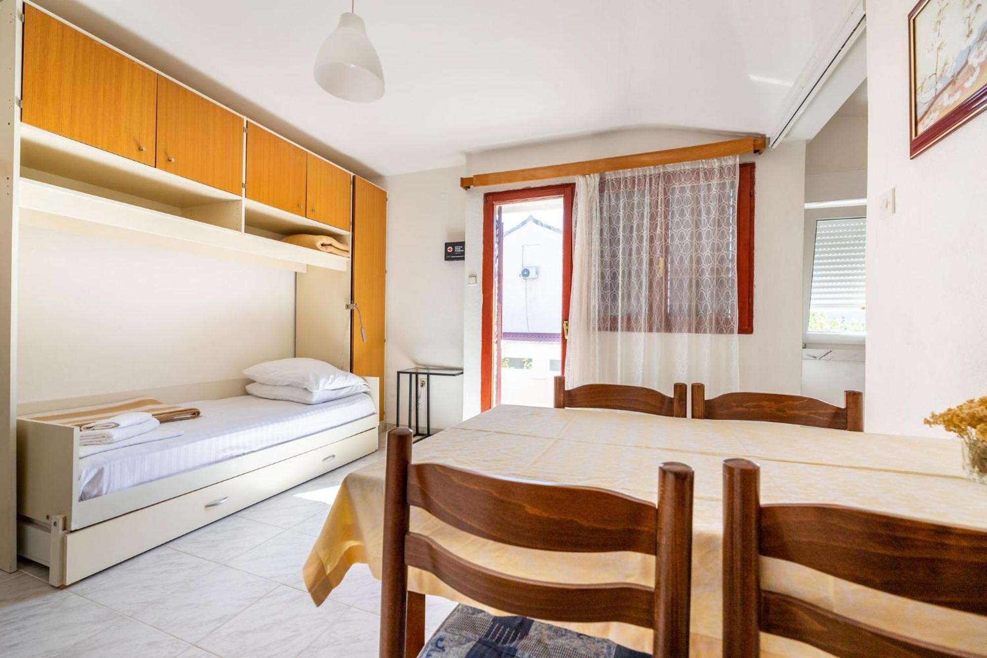 Apartments Janko Zarok Baška Exterior foto