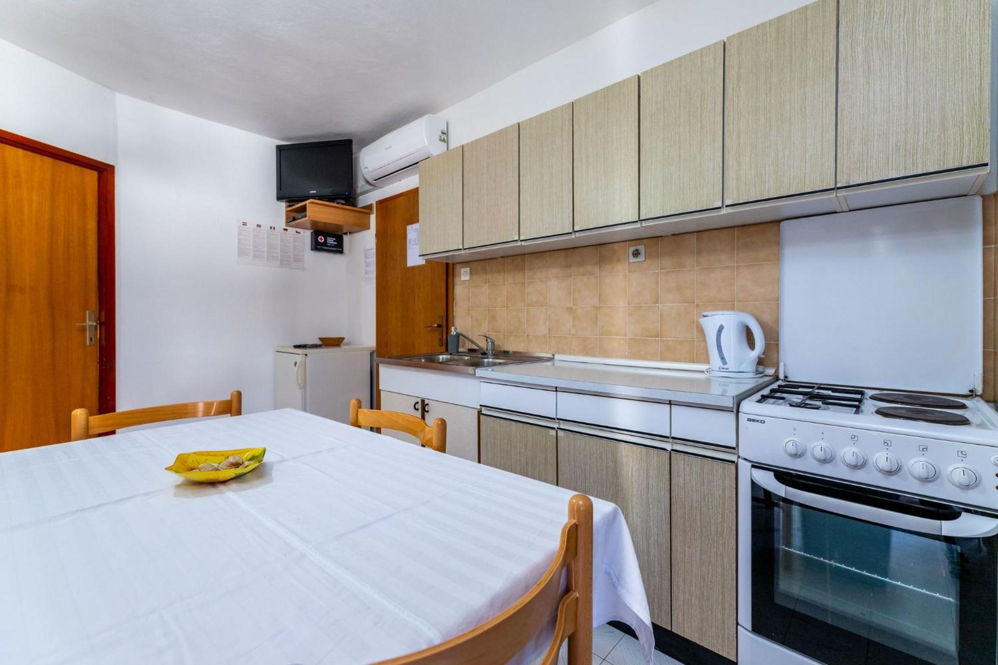 Apartments Janko Zarok Baška Exterior foto